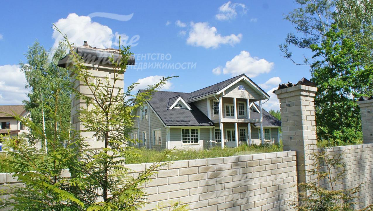 Коттедж из финского клееного бруса в поселке Витязь