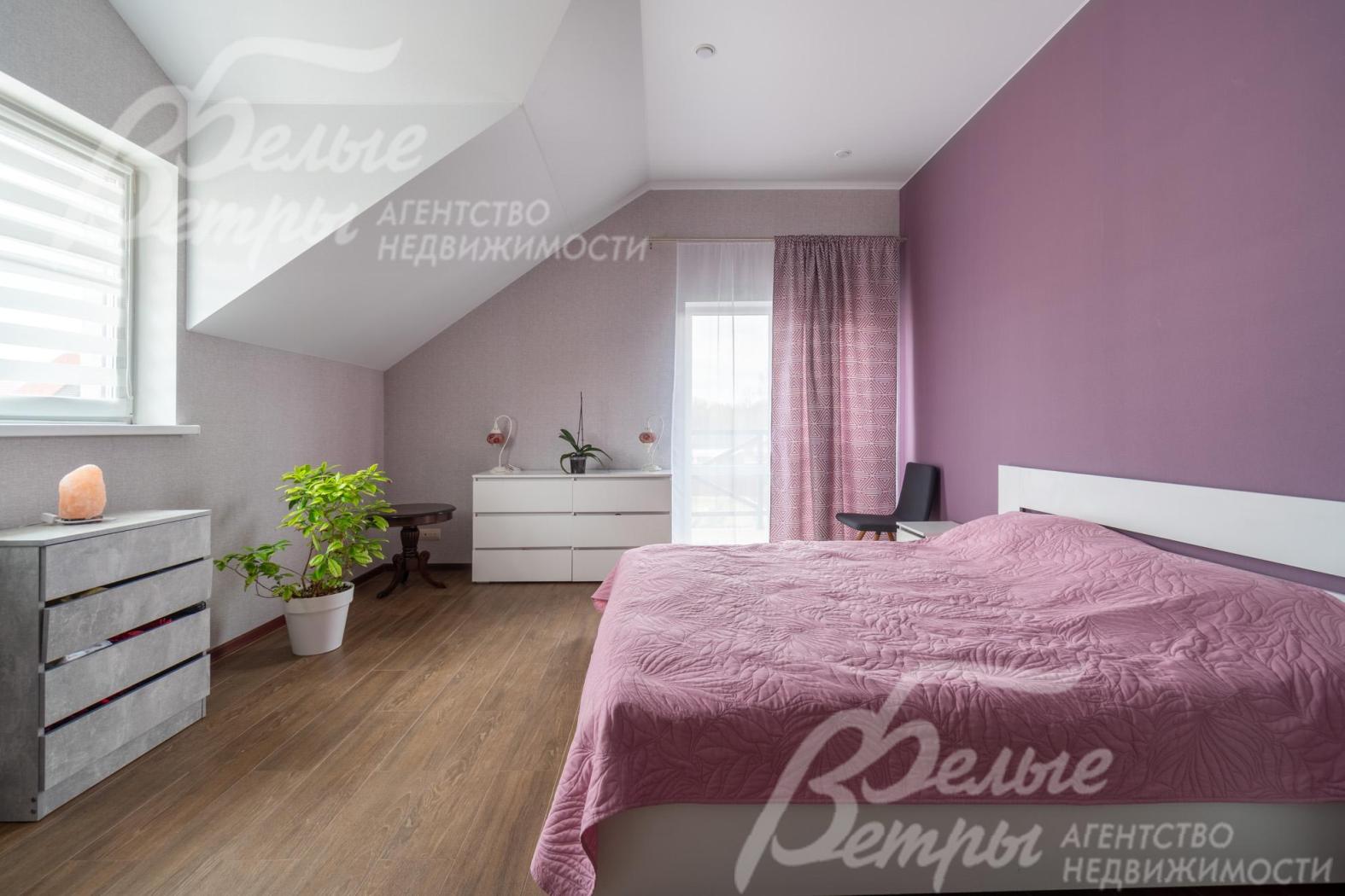 Во всех спальнях — спальные гарнитуры, комоды и платяные шкафы