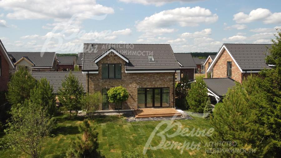 Дом 120 кв.м на участке 6 соток в поселке Резиденция Булатово