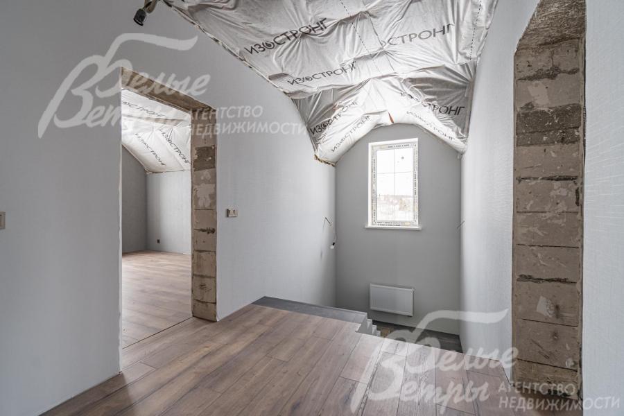 Холл второго этажа