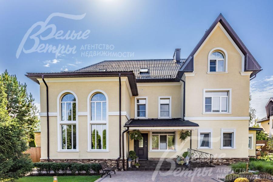 Дом 550 кв.м с мебелью на шикарном участке 21 сотка в кп Уварово 