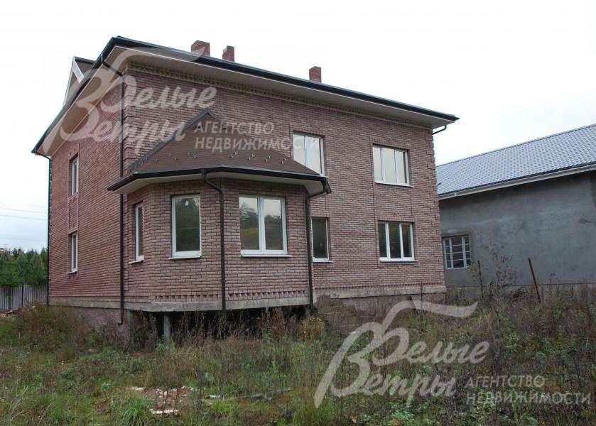 Дом в жилом поселке Ели