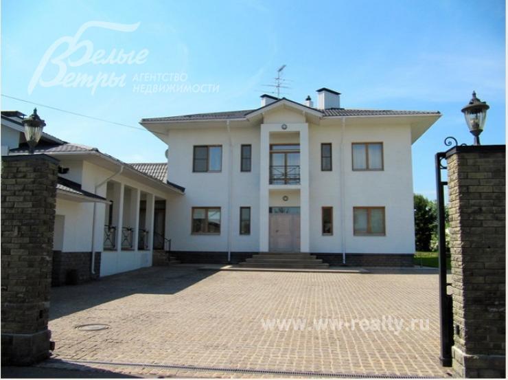 Меблированный дом в Летово 470 кв.м, Калужское шоссе, 7км  от МКАД