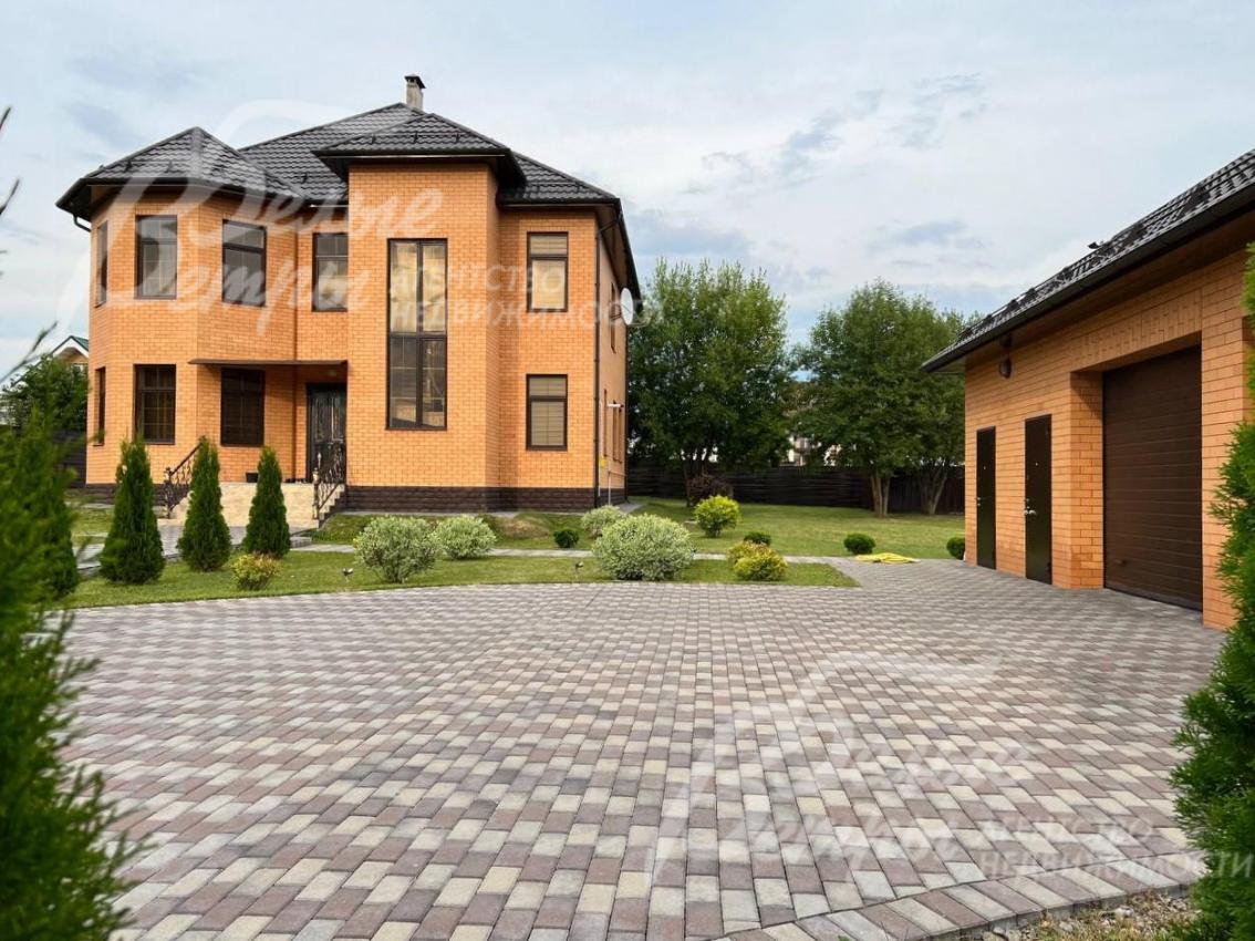 Меблированный дом 340 кв.м в аренду в к/п Никольские Озера 