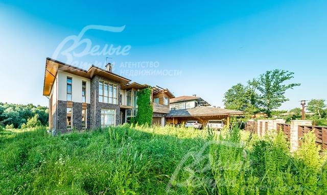 Дом под ключ на участке площадью 40 соток в коттеджном поселке Променад