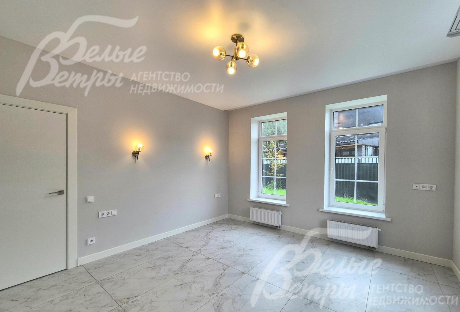 Спальня на первом этаже.