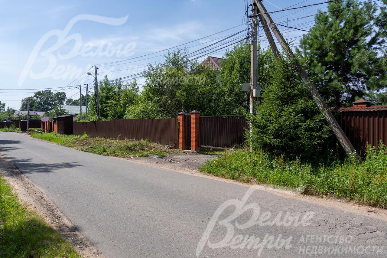 Въезд в поселок (управление с брелка или смартфона)