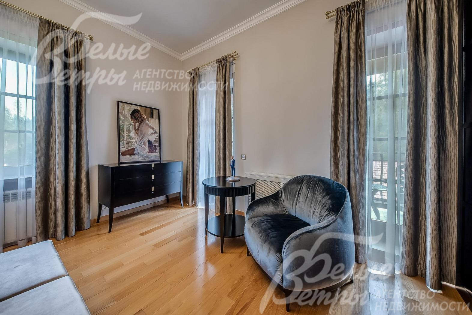 Современная мягкая мебель