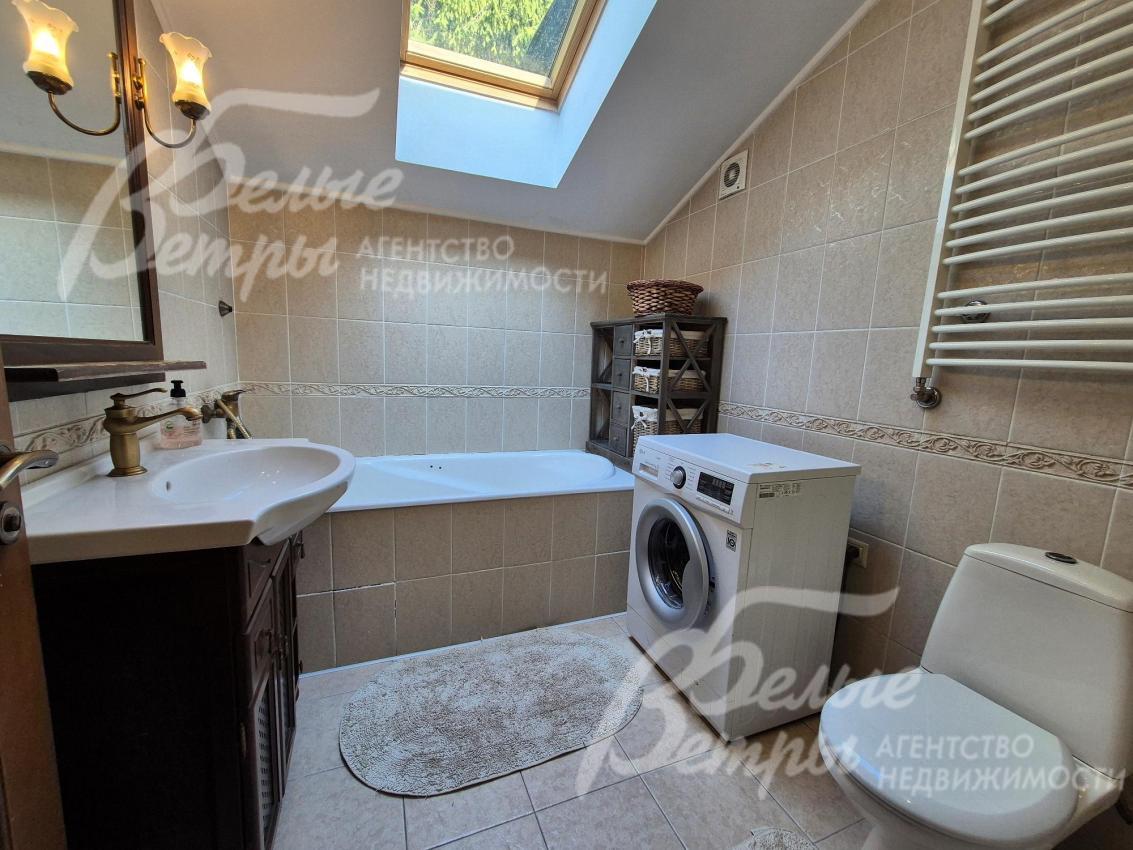 Санузел с ванной на втором этаже