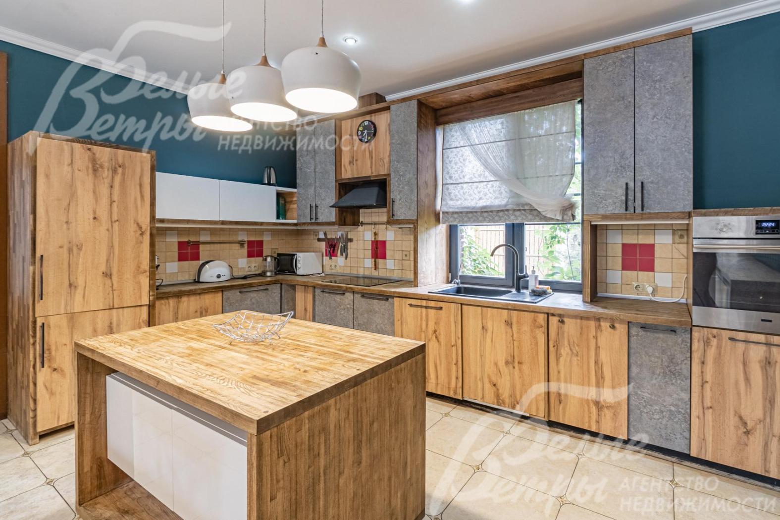 Дизайнерская кухня со встроенной техникой