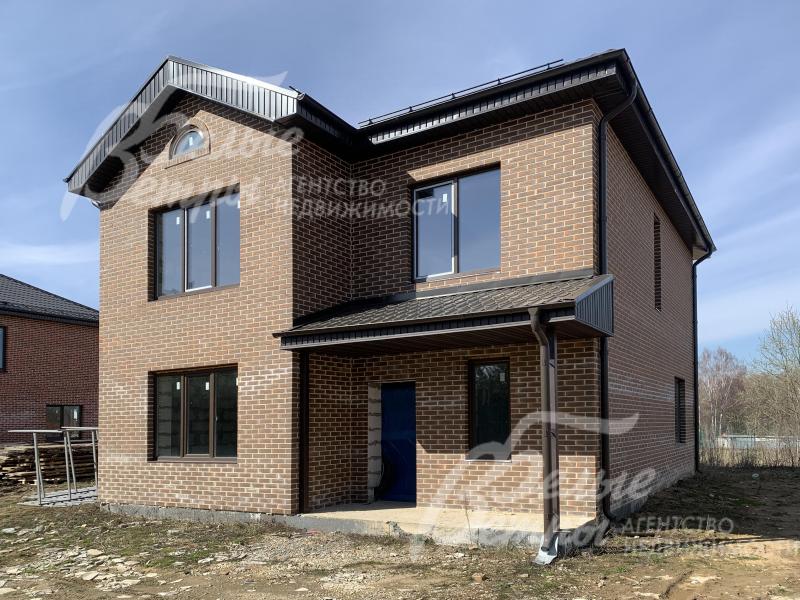 Современный дом 150 кв.м в коттеджном поселке Капитолий 