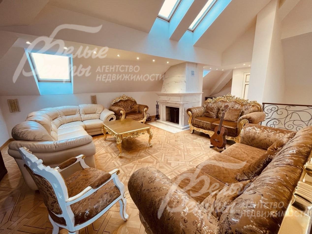 Добротный дом в аренду площадью 580 кв.м в обжитом коттеджном поселке Милюково.