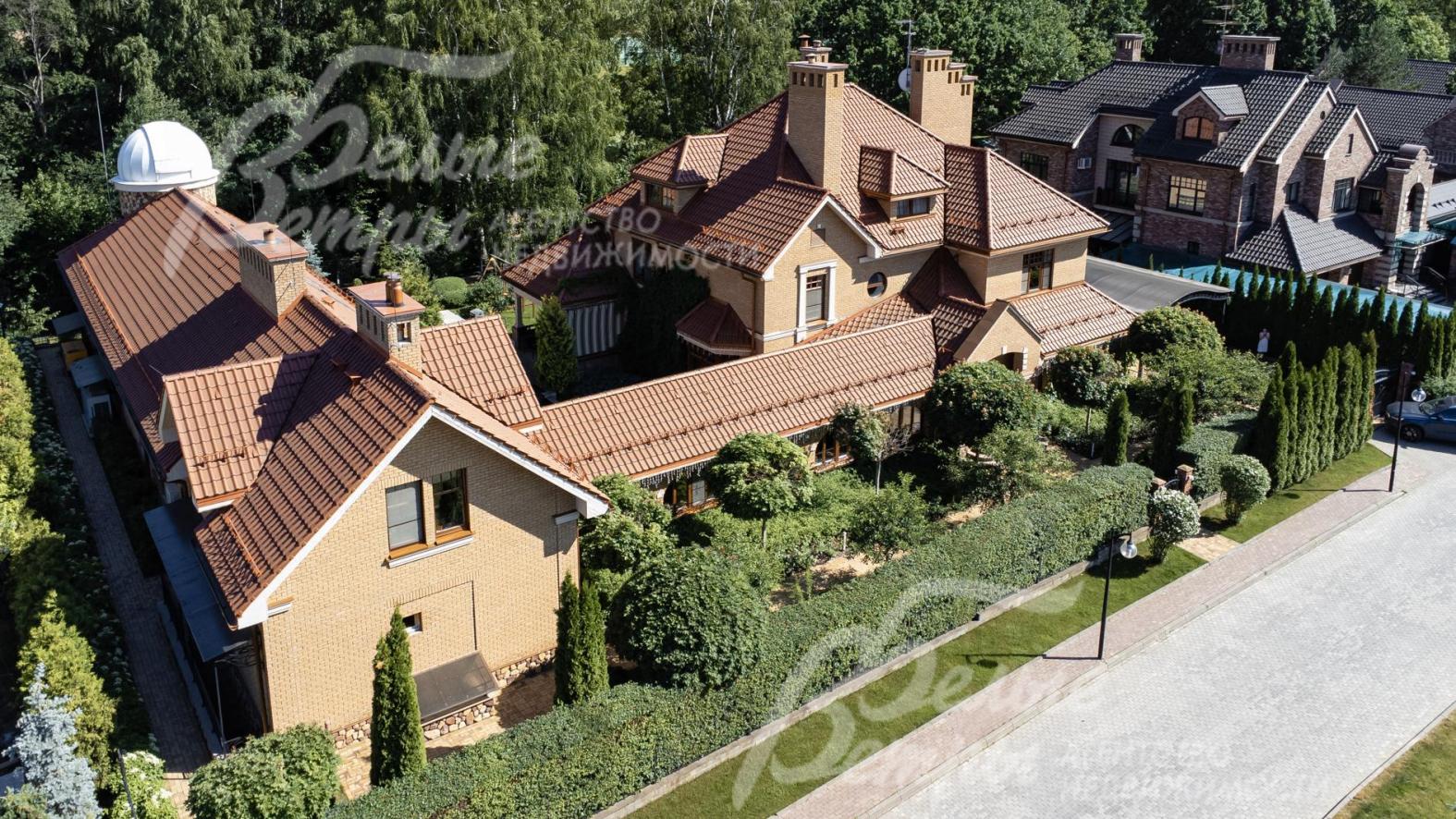 Усадьба 1169 кв.м на 65 сот. в поселке de luxe класса Бельгийская деревня