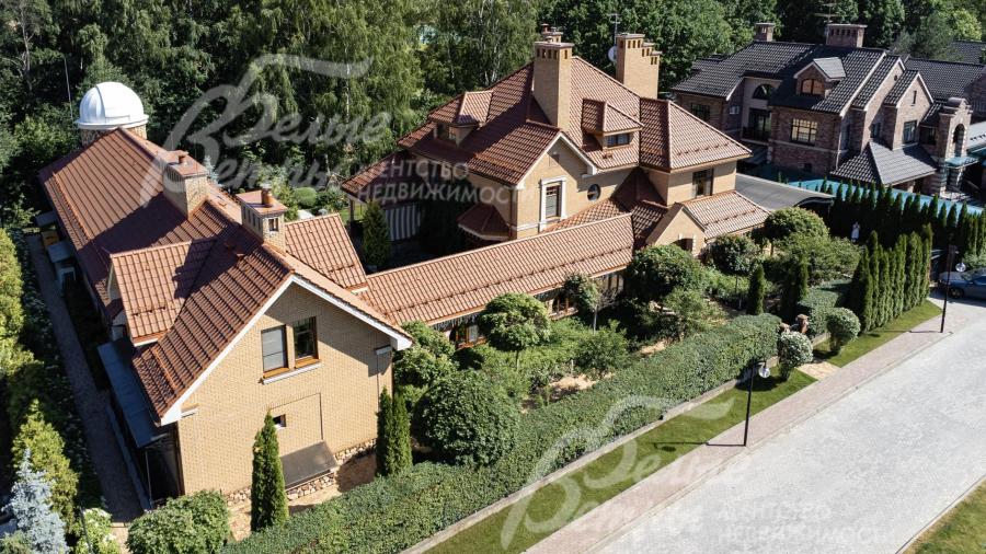 Усадьба 1169 кв.м на 65 сот. в поселке de luxe класса Бельгийская деревня