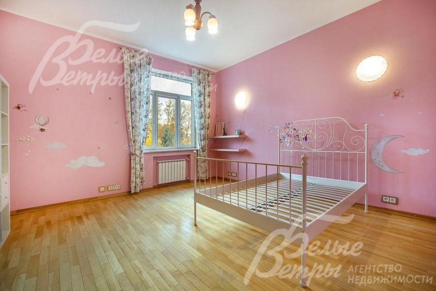 Детская спальня на 2ом этаже