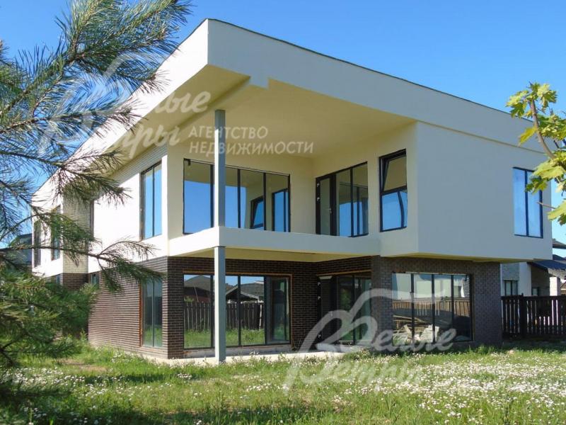 Индивидуальный польский проект дома площадью 274 кв.м в охраняемом формирующемся поселке Жодочи