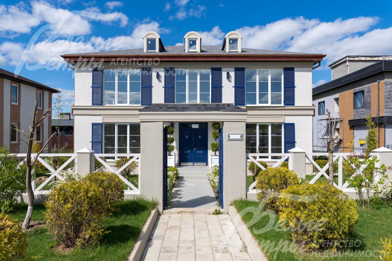 Дом 310 кв.м. под финишную отделку в коттеджном поселке Певчее