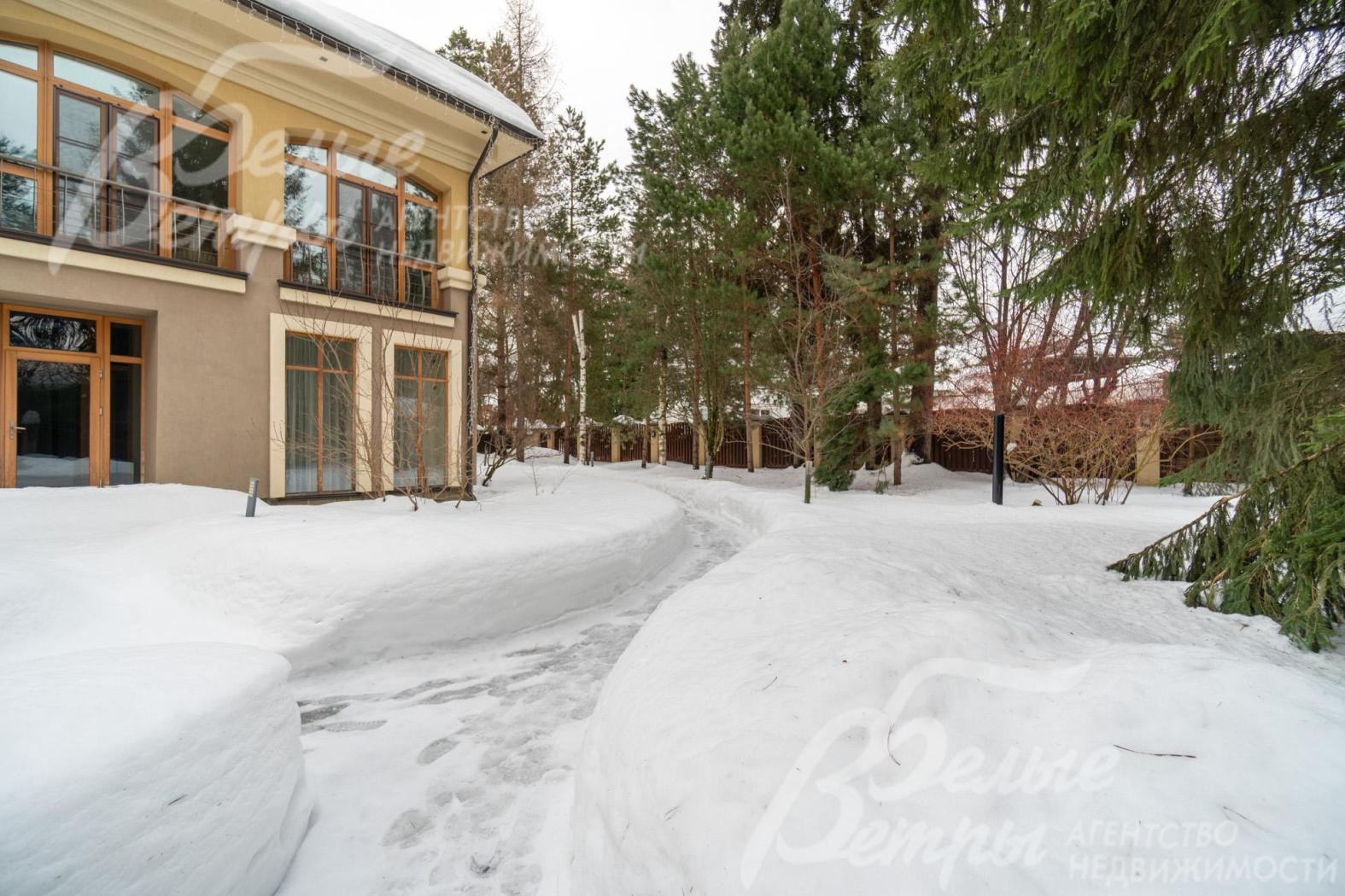 Внутренняя часть участка