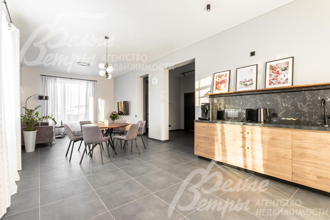 Одноэтажный дом с мебелью 130 кв.м на участке 6.2 сотки в поселке Акиньшино Зеленые Кварталы