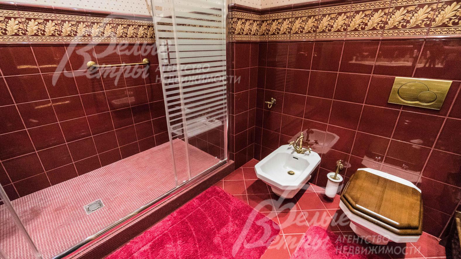 Санузел при спальне на 1-м этаже