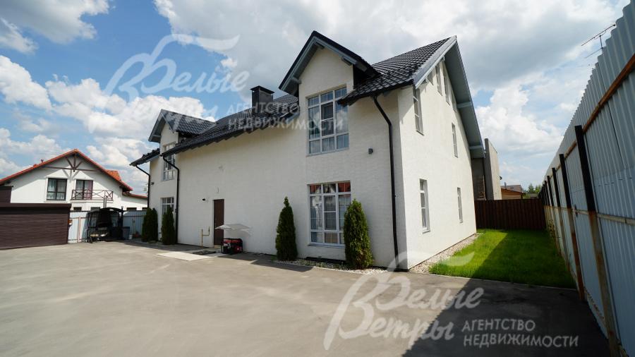 Выгодный готовый бизнес: сдача в аренду 9 меблированных квартир-студий в новом доме