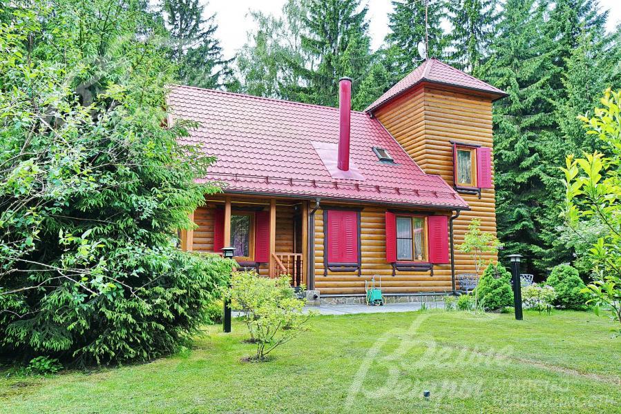 Дом 200 кв.м. в обжитом КП Звезда-95 в лесу с собственным озером