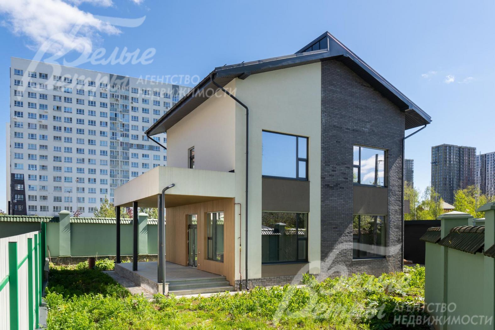 Новый дом 180 кв.м с отделкой whitebox в поселке Гавриково