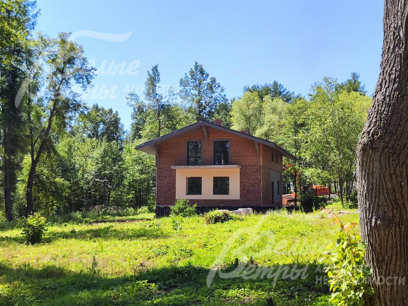 Фото аналогичного дома с фасадом