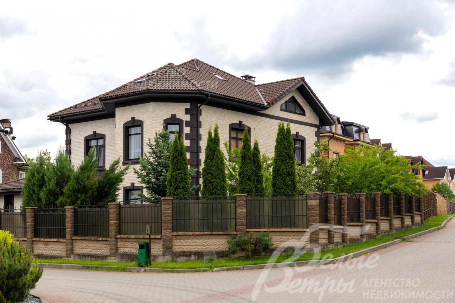 Меблированный дом 400 кв.м в охраняемом КП Гайд Парк