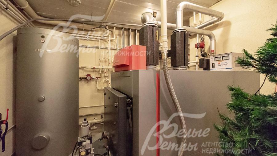 Газовый котел Viessmann 100 кВт. Бойлер косвенного нагрева Viessmann на 500 л