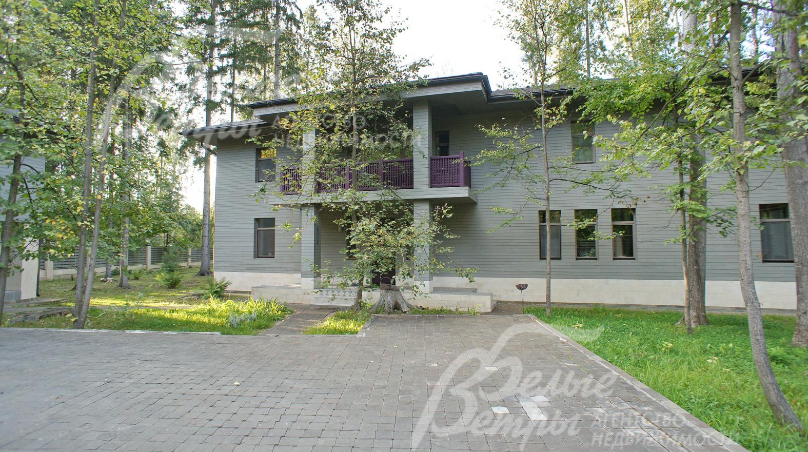 Кирпичный дом под ключ на лесном участке в КП ВИК