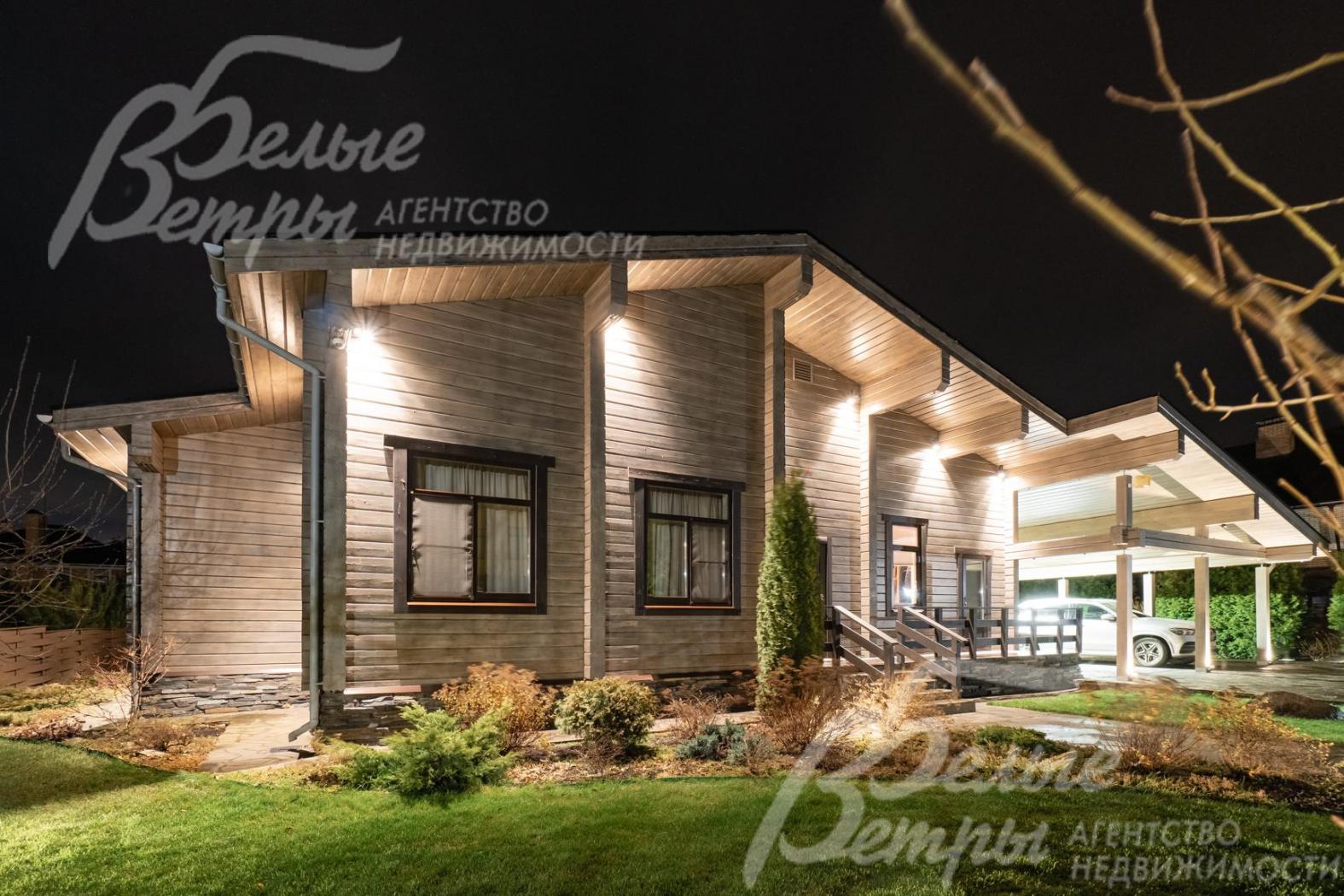 Архитектурная ночная подсветка коттеджа