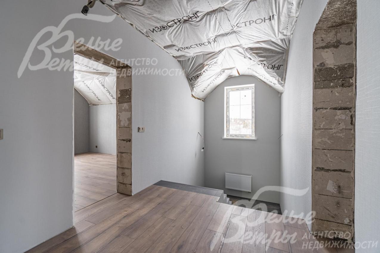 Холл второго этажа