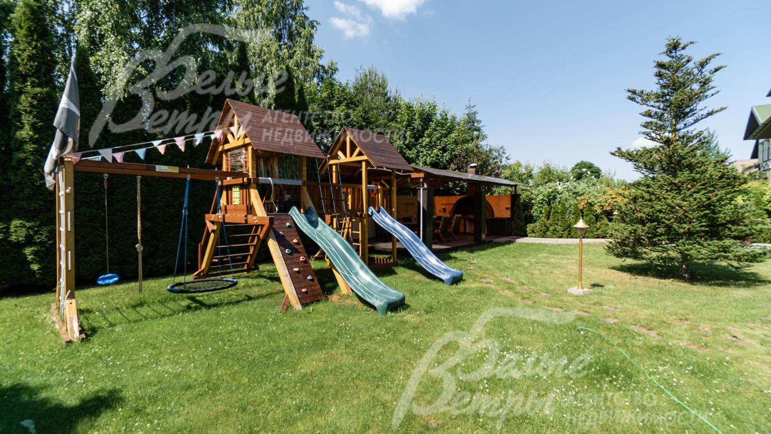 Детская площадка