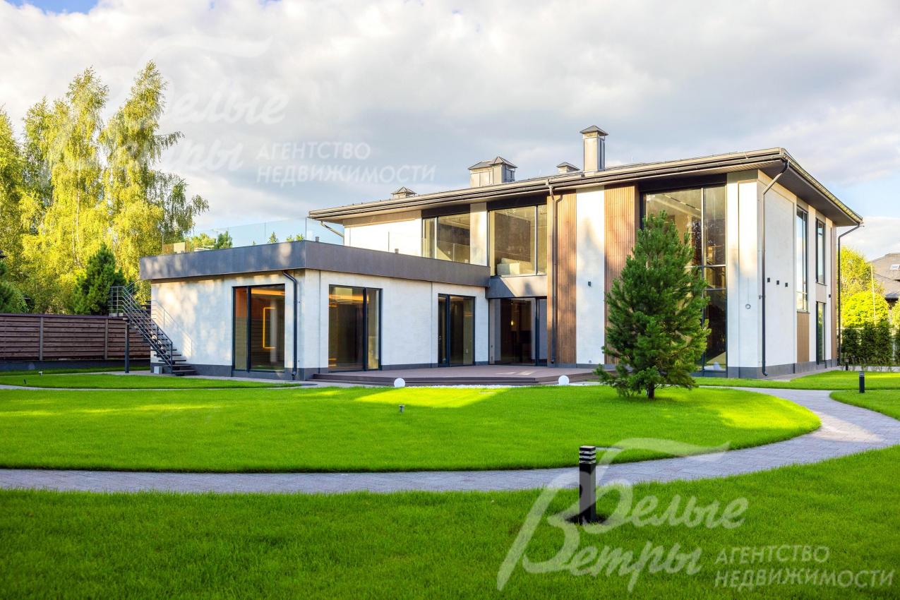 Дом 637 кв.м под ключ на прилесном участке 17 соток в КП Крекшино