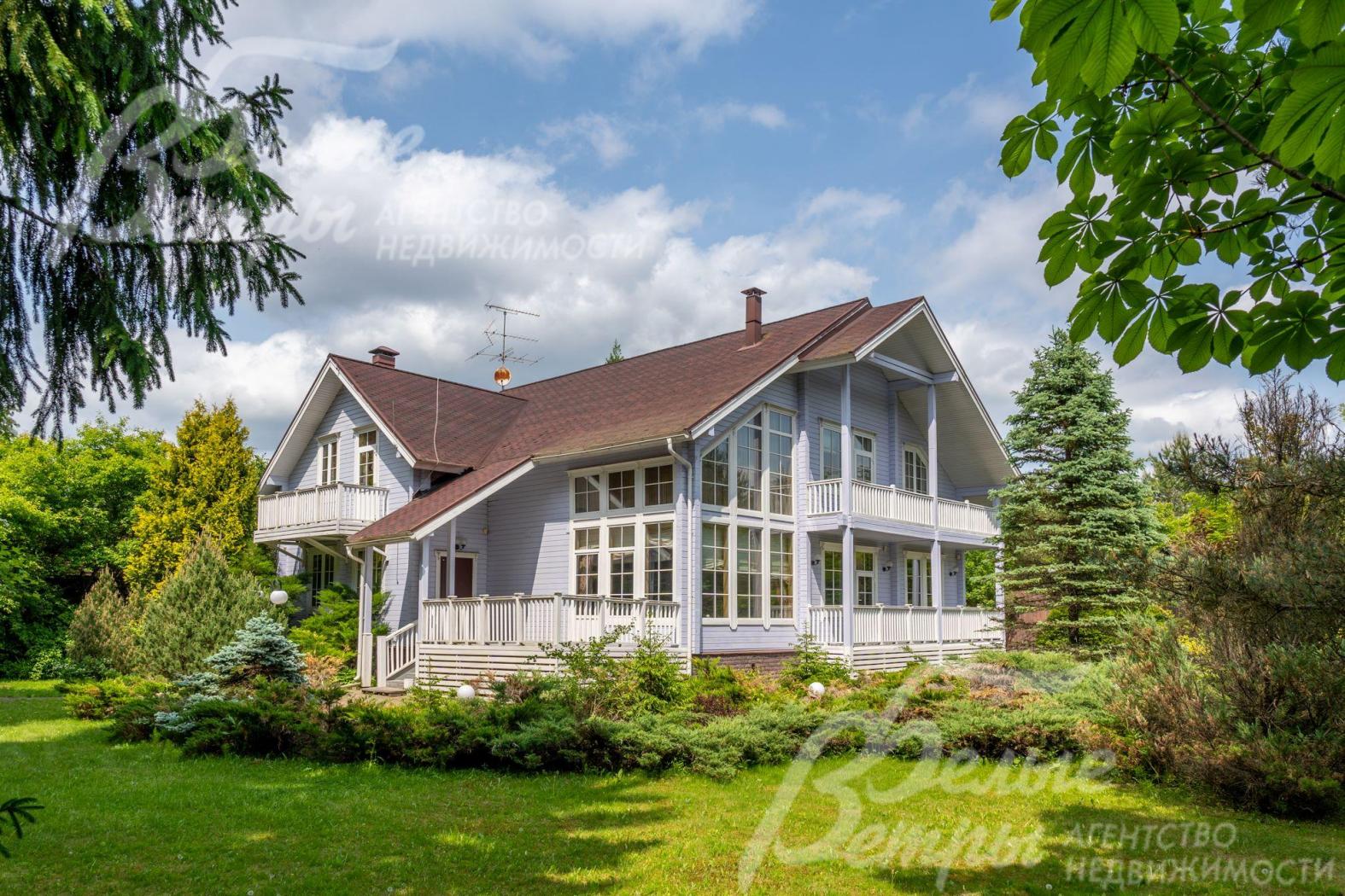 Дом 300 кв.м из бруса на шикарном участке 30 соток в к/п Серебряный век 