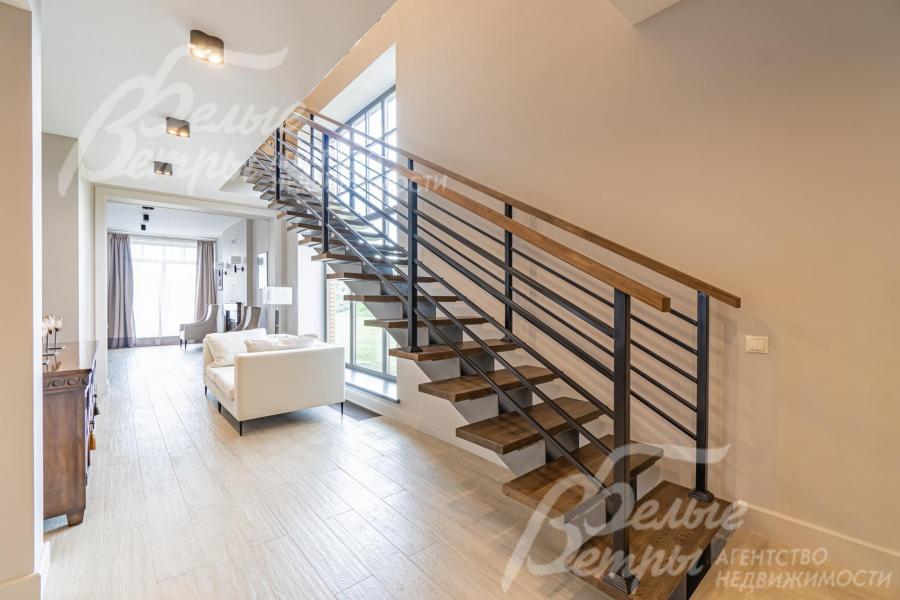 Теплые водяные на 1-м этаже и в санузлах