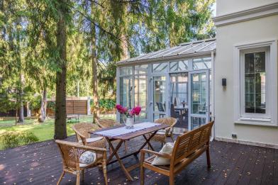 Дом, Вузсервис к/п (Большое Покровское), 733 кв.м