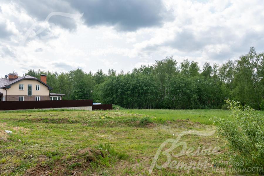 Участок площадью 21 сотка в охраняемом коттеджном поселке Европейская долина-2