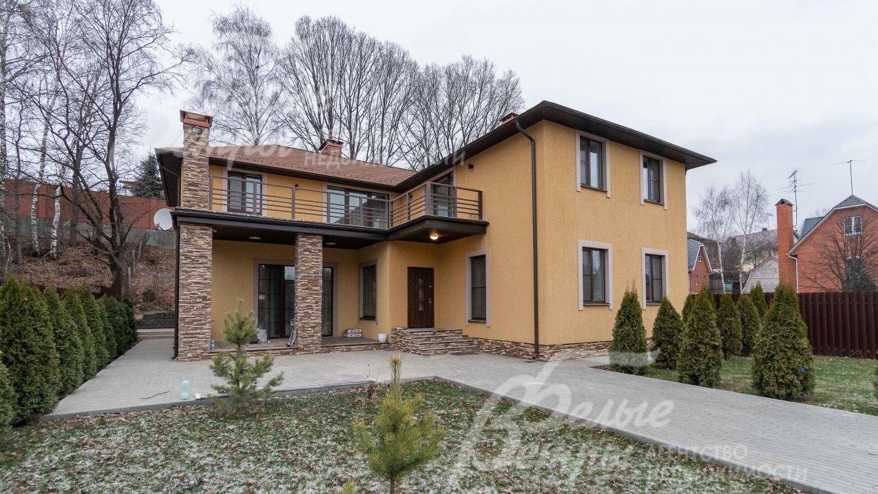 Коттедж 252 кв.м на участке 10 соток в Лаптево (Москва)